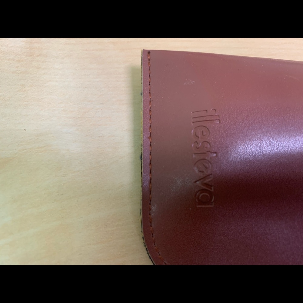 Illesteva Leonard sunglasses in white tortoise.